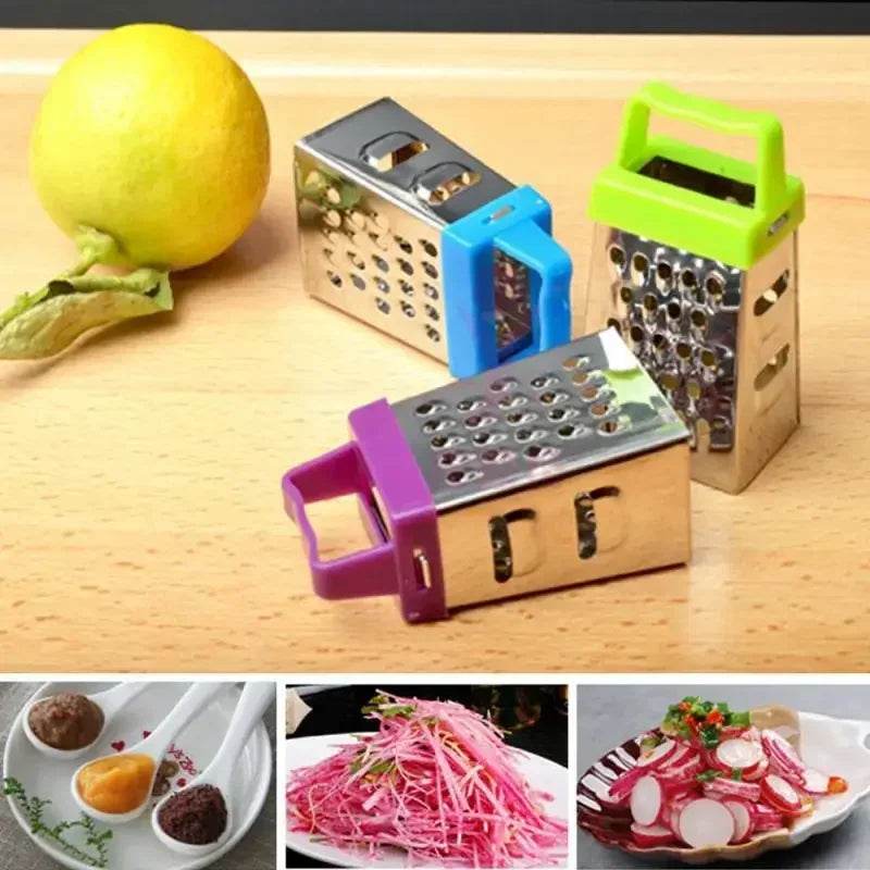 Mini râpe à légumes, éplucheur de fruits, trancheuse à fromage - La Boîte à Ustensiles