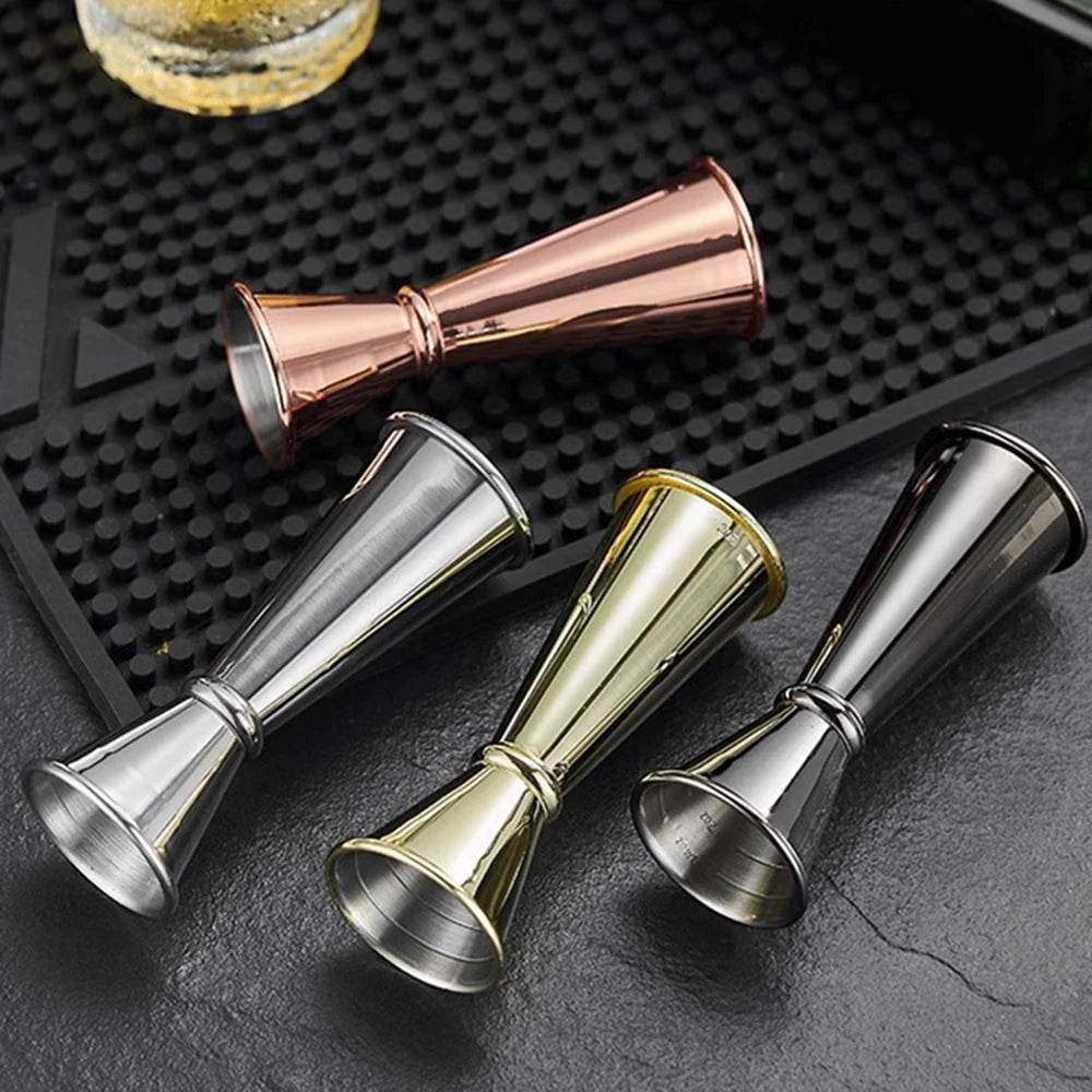 Verre doseur pour cocktails 15-60 ml en acier inoxydable - La Boîte à Ustensiles