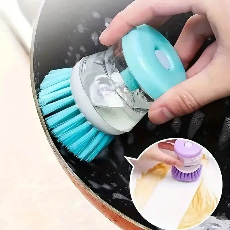 Brosse à vaisselle avec distributeur de savon - La Boîte à Ustensiles
